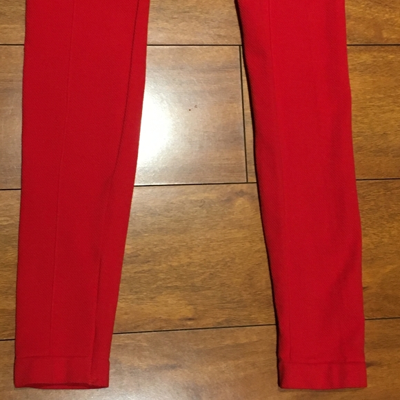 NWT MeMoi Fashion Leggings Pleated Front Red Size S/M - Picture 5 of 13